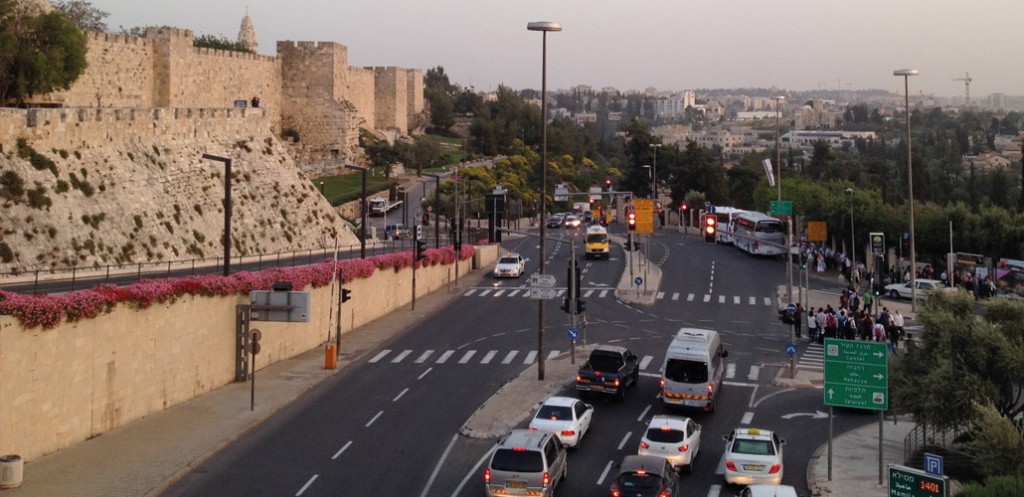 OldCityTraffic1030x500